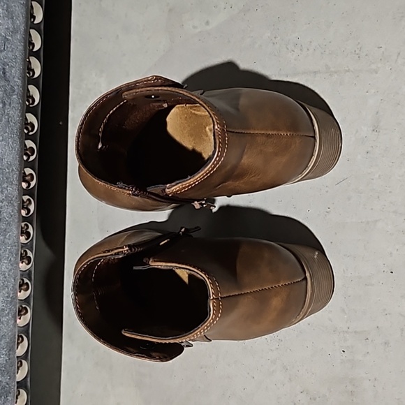 Brown Side Zip Chunky Ankle Boots - Picture 4 of 8